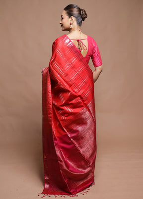 Red Handloom Kanchipuram Pure Silk Saree With Blouse Piece