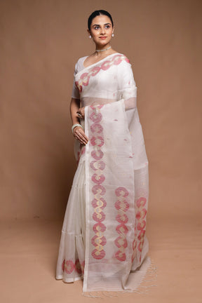 White Handloom Matka Pure Silk Saree With Blouse Piece