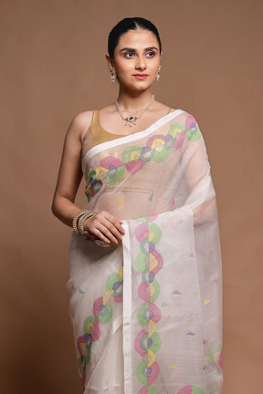 White Handloom Matka Pure Silk Saree With Blouse Piece