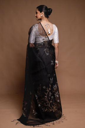 Black Handloom Matka Pure Silk Saree With Blouse Piece