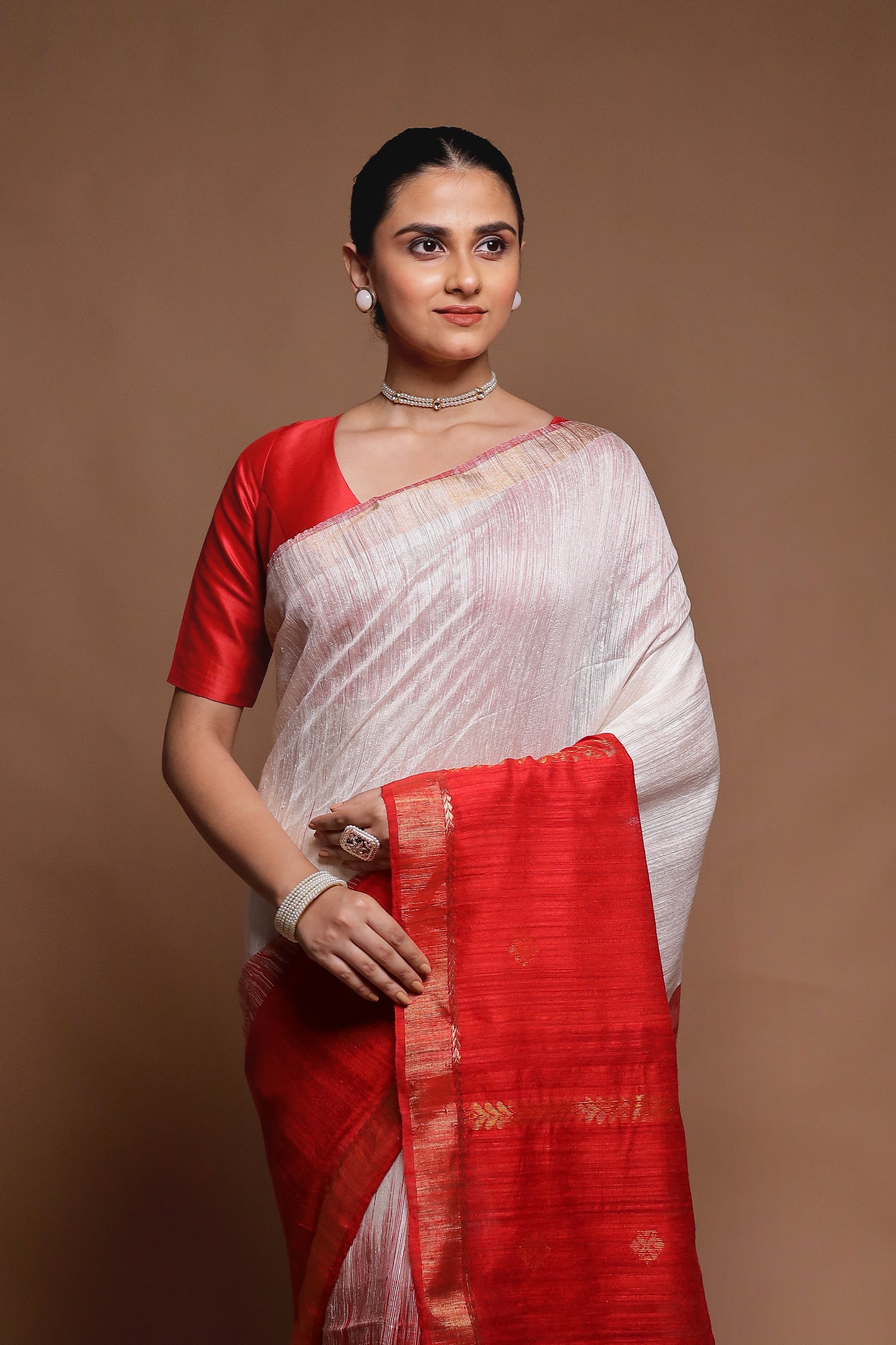 Red Handloom Matka Pure Silk Saree With Blouse Piece