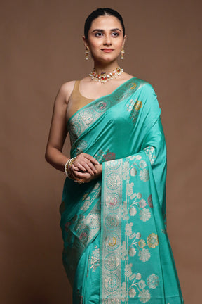 Green Dupion Silk Saree With Blouse Piece