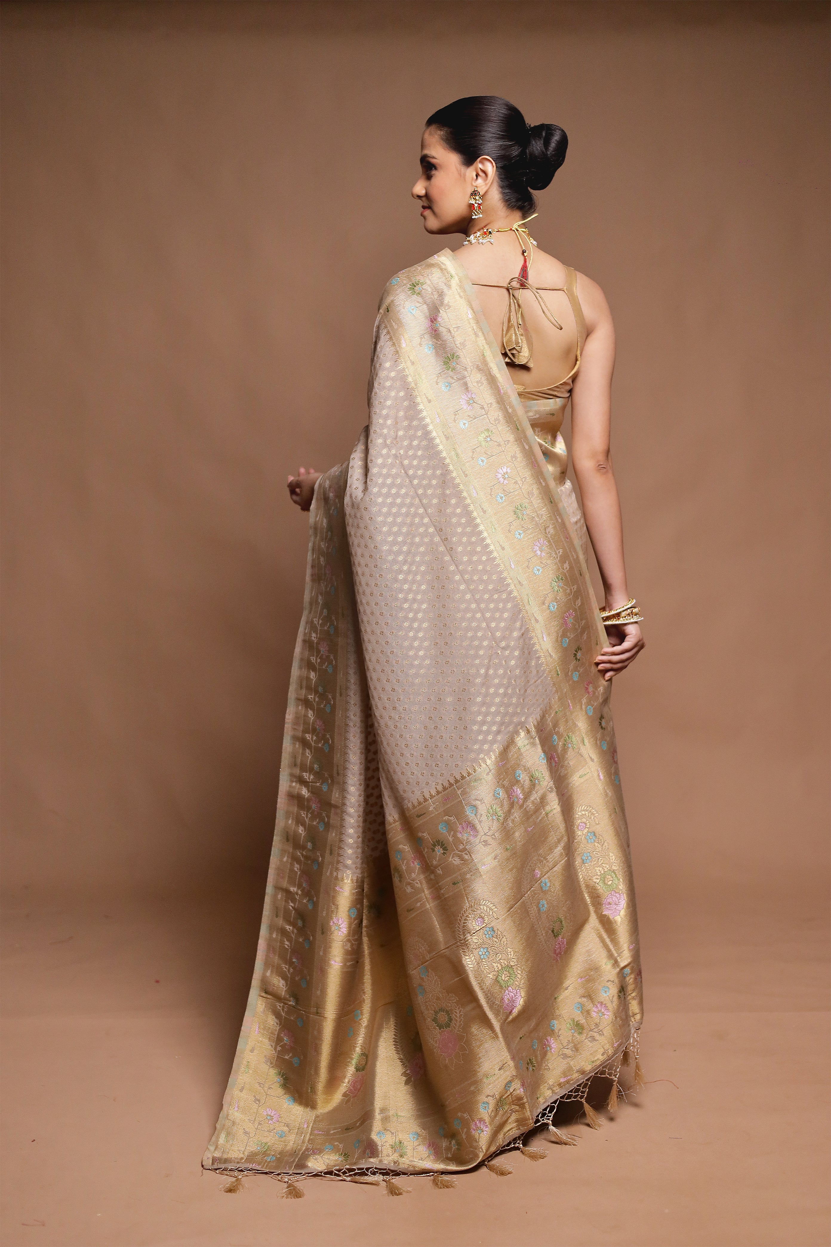 Cream Dupion Silk Saree With Blouse Piece