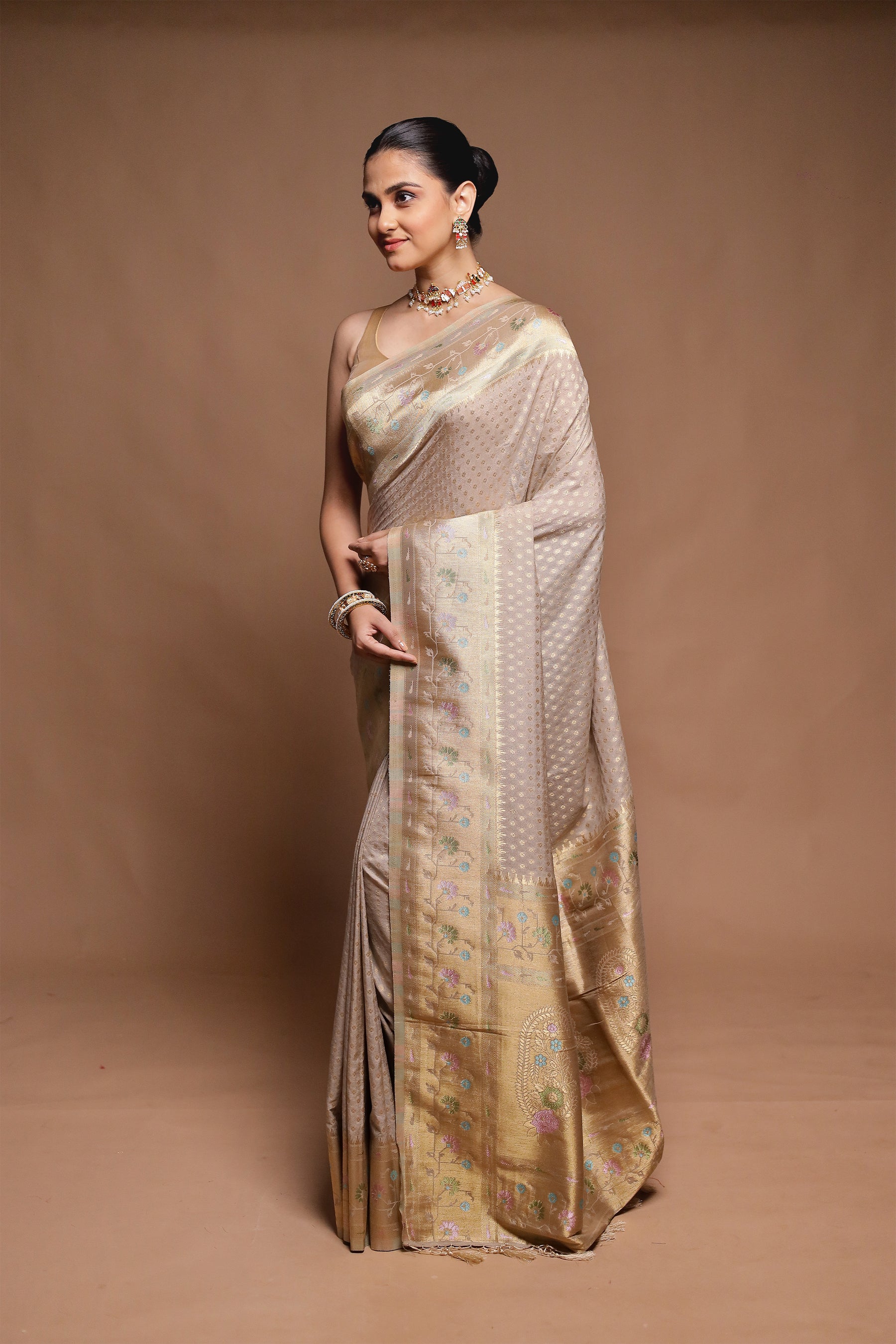 Cream Dupion Silk Saree With Blouse Piece