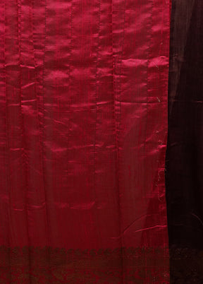 Maroon Handloom Tussar Pure Silk Saree With Blouse Piece