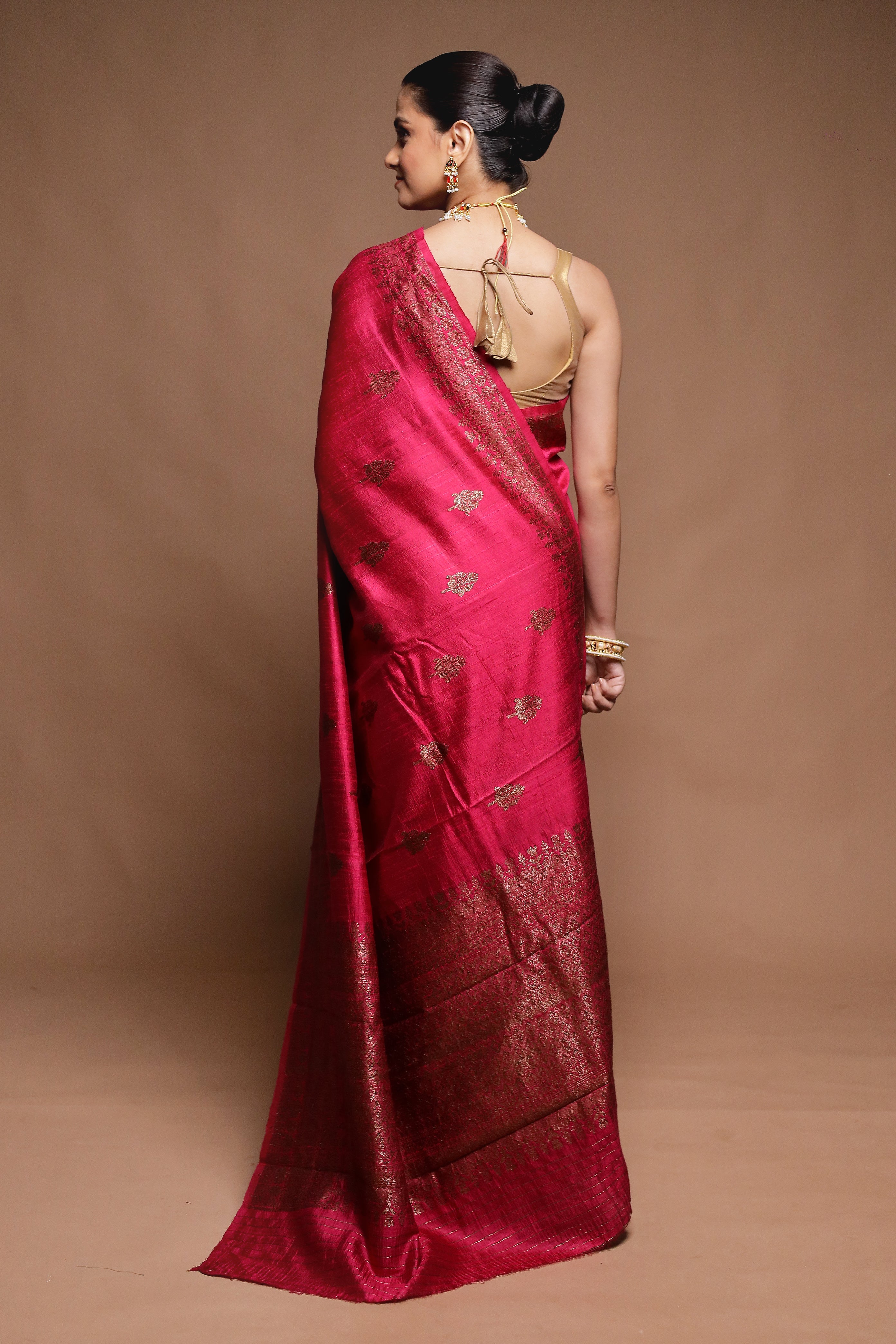 Pink Handloom Tussar Pure Silk Saree With Blouse Piece