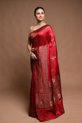 Red Handloom Tussar Pure Silk Saree With Blouse Piece