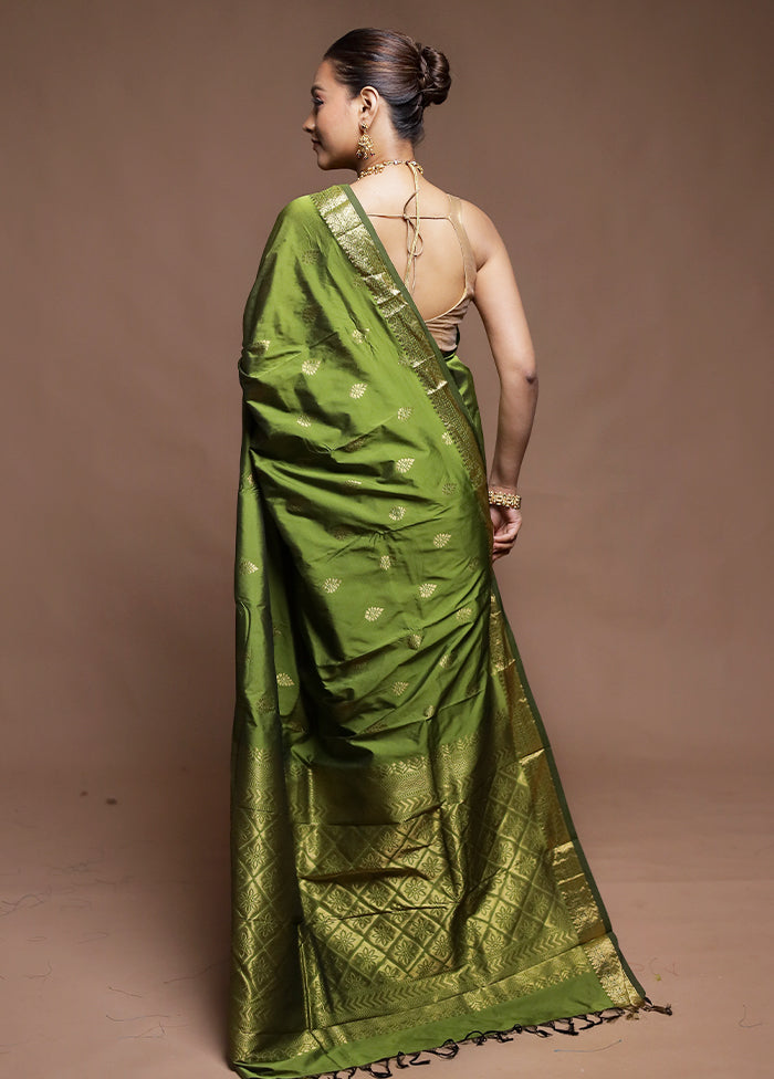 Green Kanjivaram Silk Saree With Blouse Piece