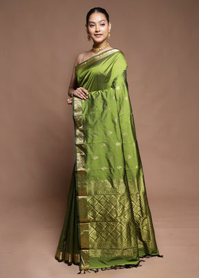 Green Kanjivaram Silk Saree With Blouse Piece
