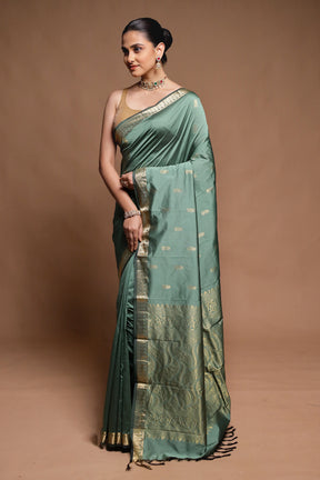 Green Kanjivaram Silk Saree With Blouse Piece