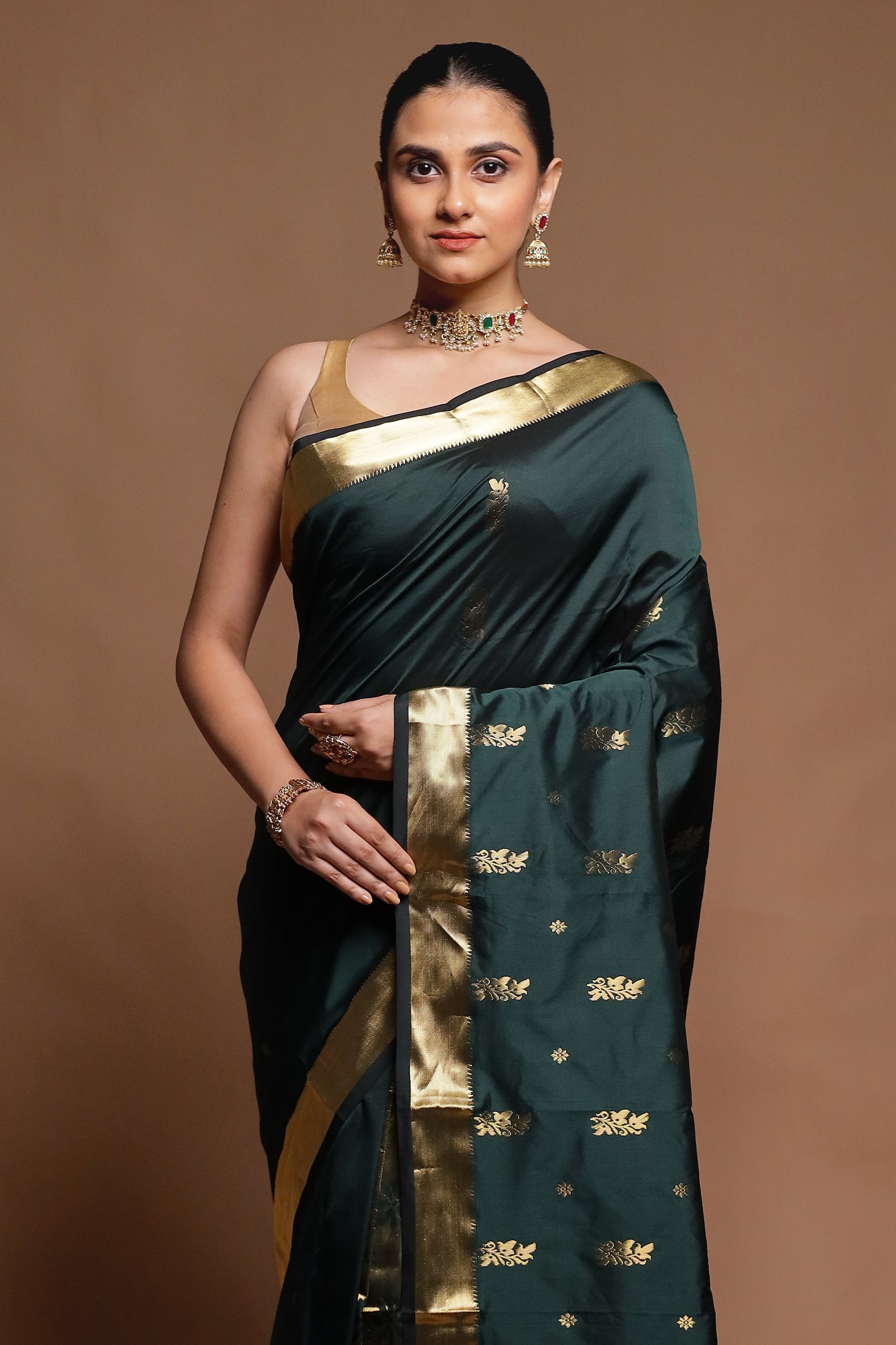 Green Kanjivaram Silk Saree With Blouse Piece