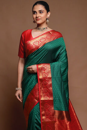 Green Kanjivaram Silk Saree With Blouse Piece