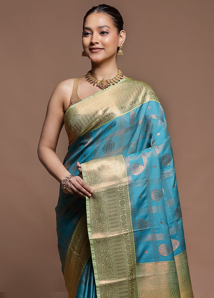 Green Kanjivaram Silk Saree With Blouse Piece