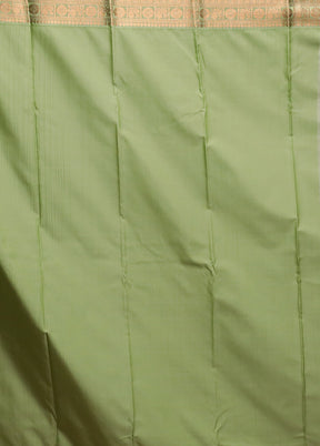 Green Kanjivaram Silk Saree With Blouse Piece