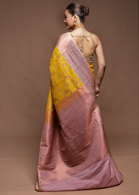 Yellow Kanjivaram Silk Saree With Blouse Piece