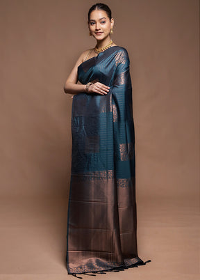 Green Dupion Silk Saree With Blouse Piece