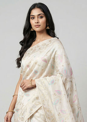 White Organza Saree With Blouse Piece
