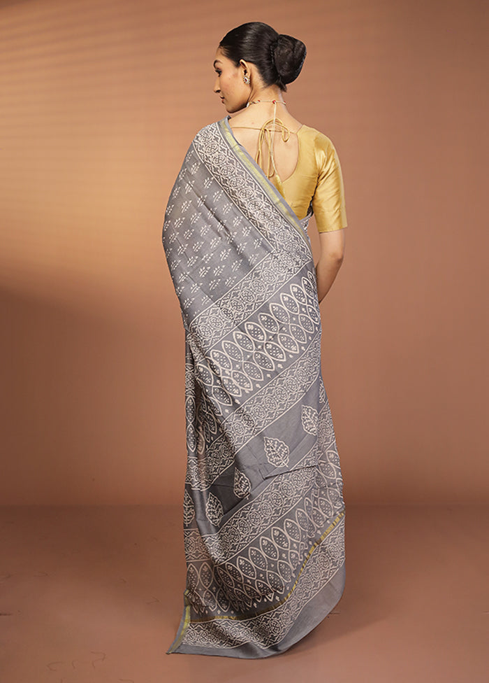 Grey Chanderi Silk Saree With Blouse Piece