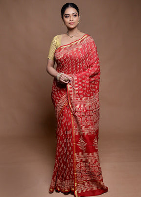Red Chanderi Cotton Saree With Blouse Piece