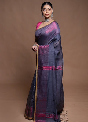 Blue Cotton Saree With Blouse Piece