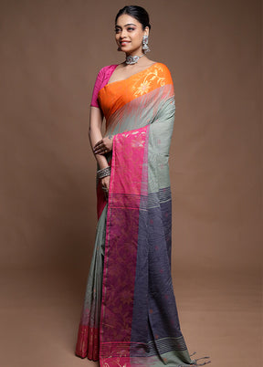 Cream Cotton Saree With Blouse Piece