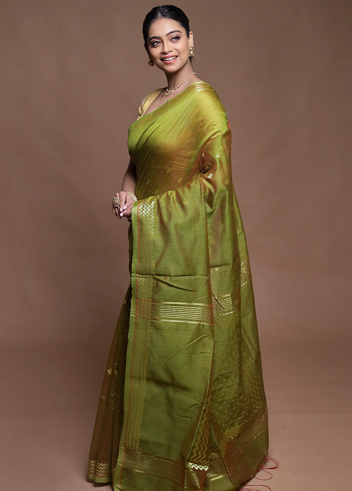 Green Cotton Saree With Blouse Piece