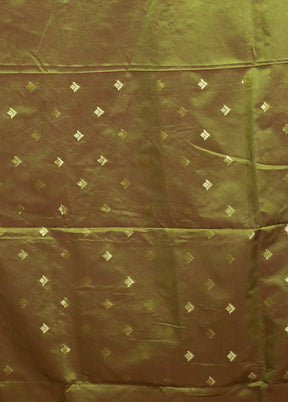 Green Cotton Saree With Blouse Piece