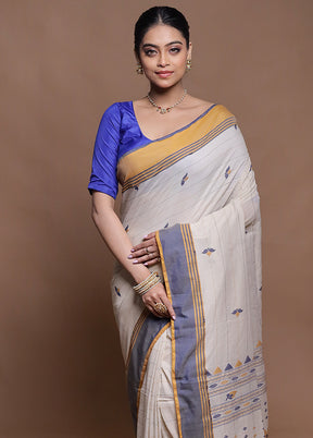 Cream Cotton Saree With Blouse Piece