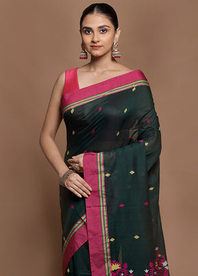 Green Cotton Saree With Blouse Piece