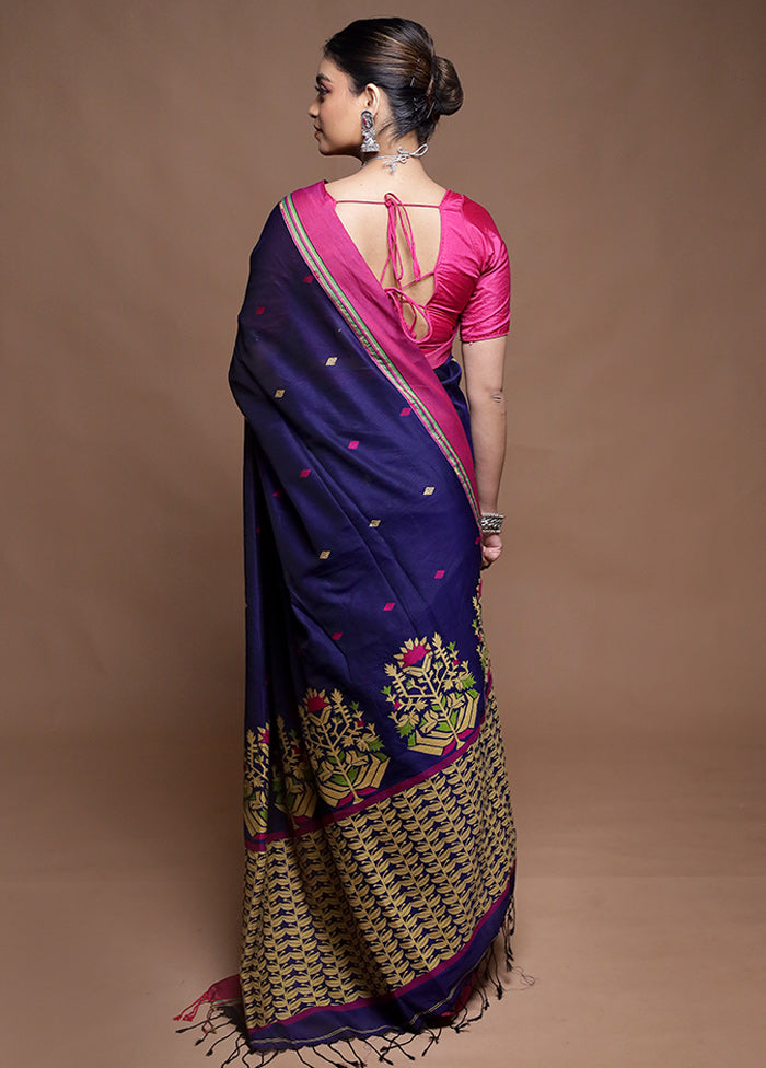 Blue Cotton Saree With Blouse Piece