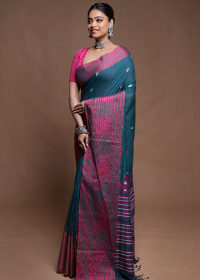 Green Pure Cotton Saree With Blouse Piece