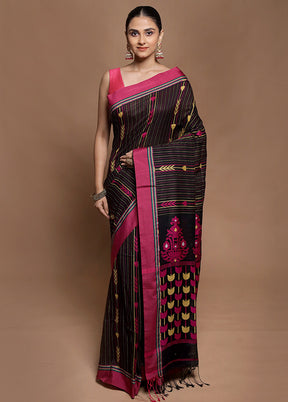 Black Pure Cotton Saree With Blouse Piece
