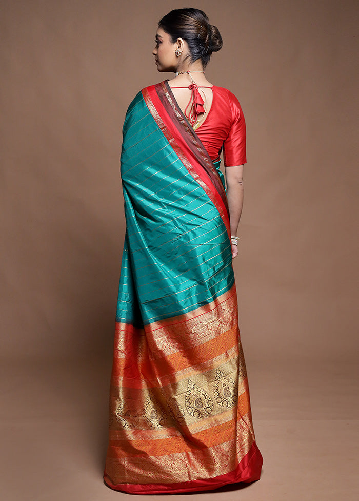 Green Handloom Kanchipuram Pure Silk Saree With Blouse Piece