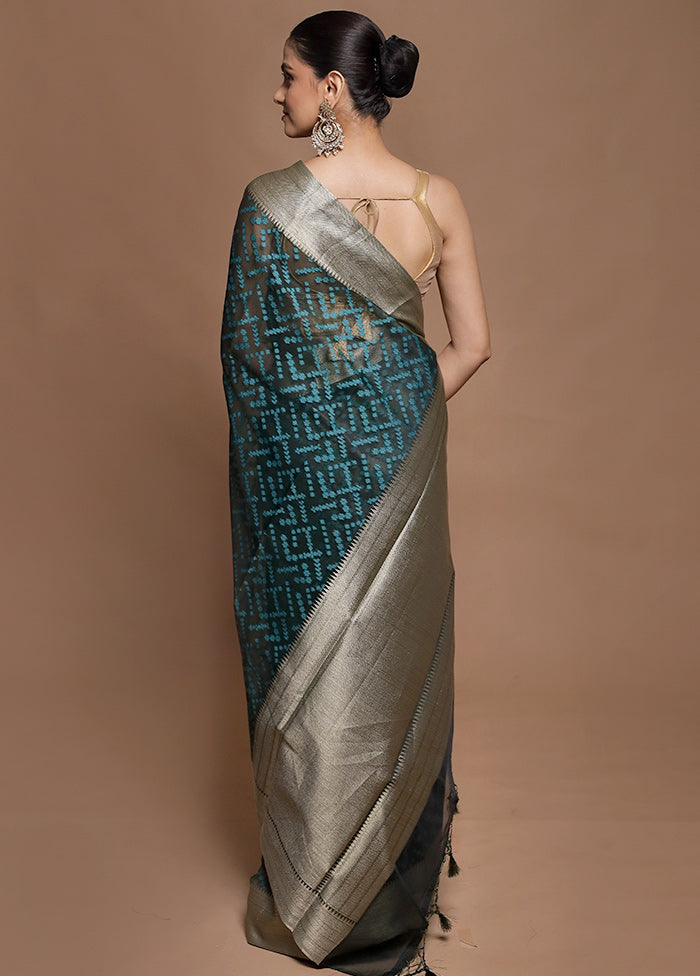 Green Kora Silk Saree With Blouse Piece