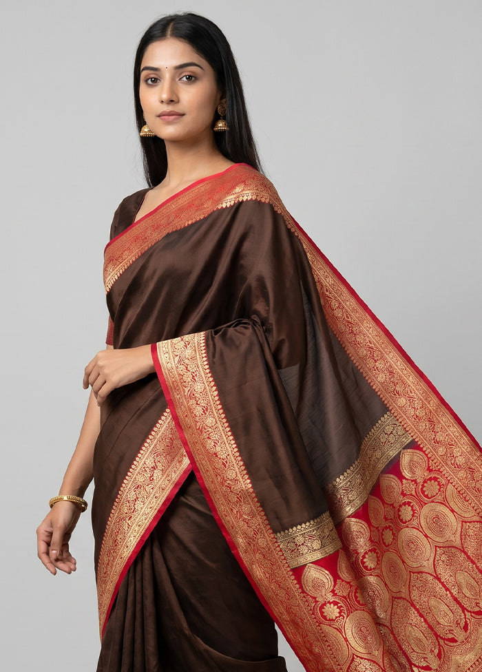 Brown Banarasi Silk Saree With Blouse Piece