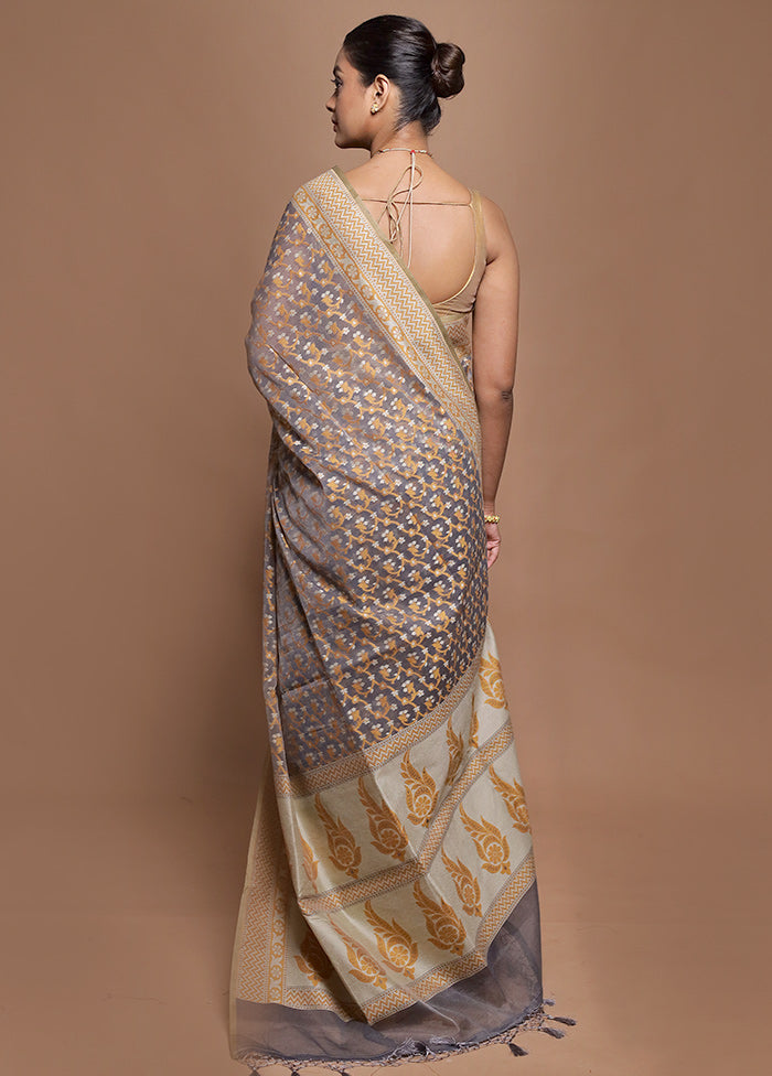 Grey Kora Silk Saree With Blouse Piece