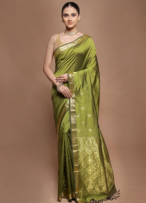Green Kanjivaram Silk Saree With Blouse Piece