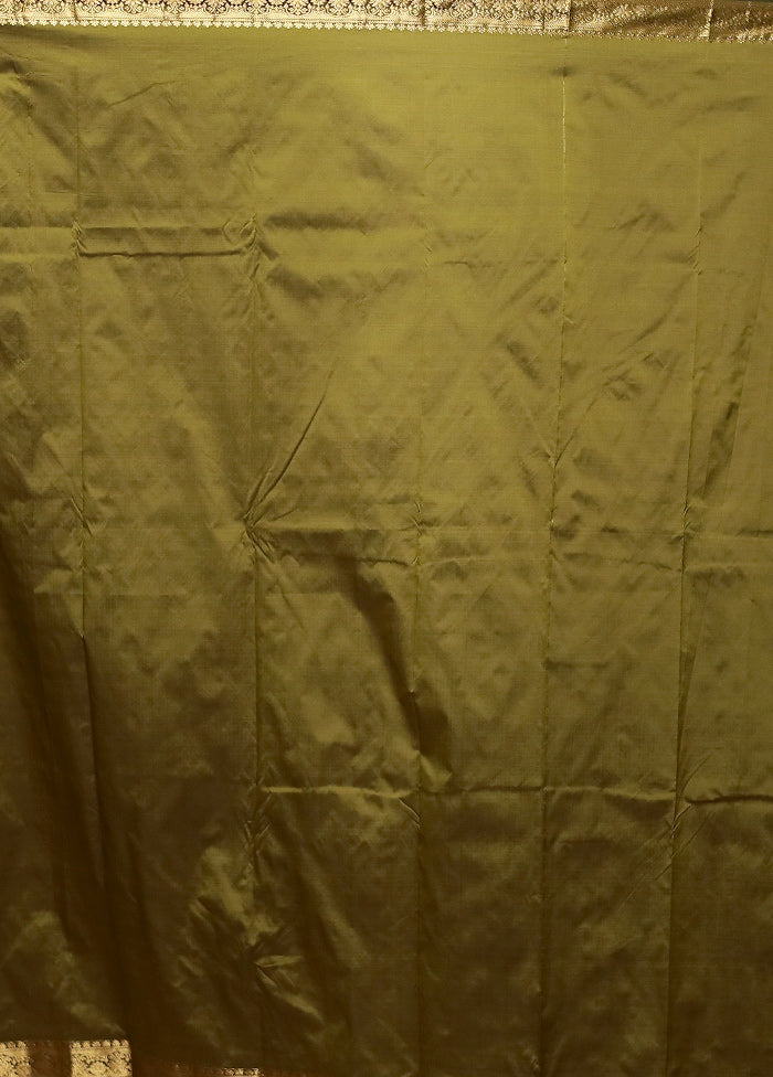 Green Kanjivaram Silk Saree With Blouse Piece