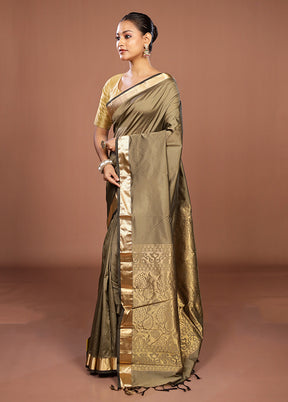 Grey Kanjivaram Silk Saree With Blouse Piece