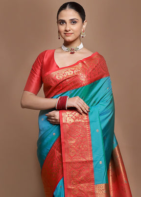 Green Kanjivaram Silk Saree With Blouse Piece