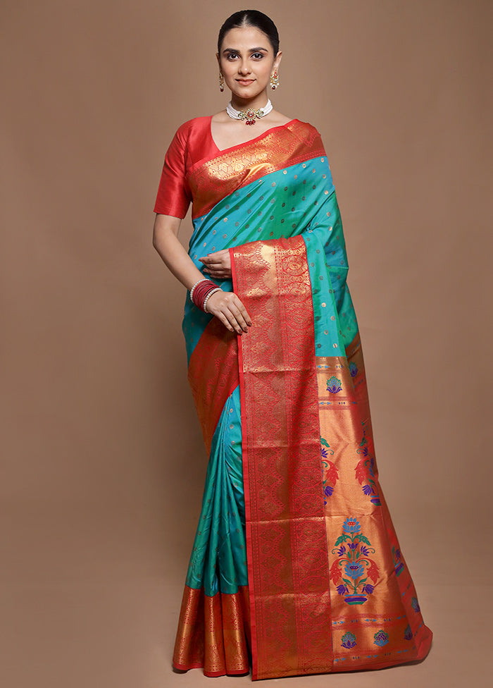 Green Kanjivaram Silk Saree With Blouse Piece