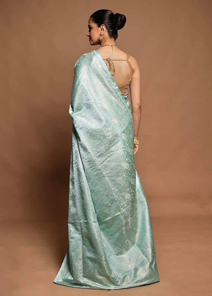 Green Tanchoi Silk Saree With Blouse Piece