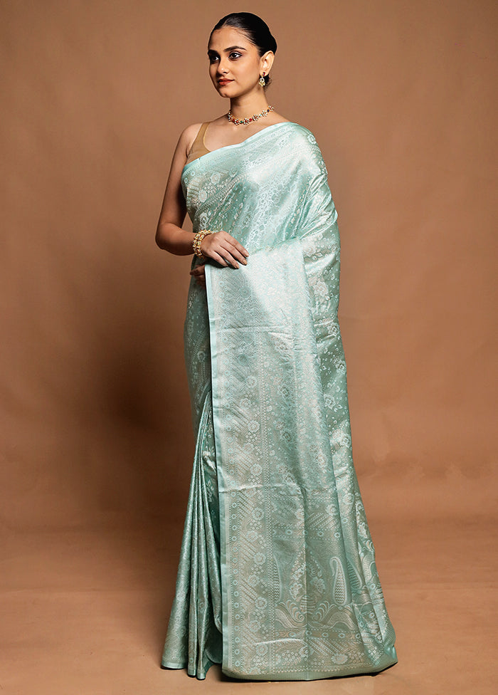Green Tanchoi Silk Saree With Blouse Piece