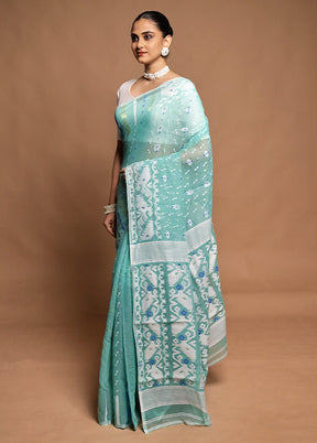 Green Tant Jamdani Saree Without Blouse Piece
