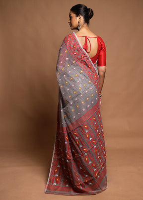 Grey Tant Jamdani Saree Without Blouse Piece