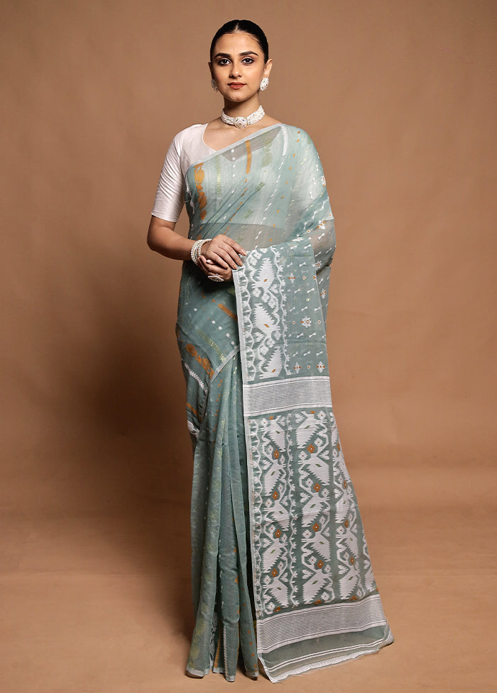 Green Tant Jamdani Saree Without Blouse Piece