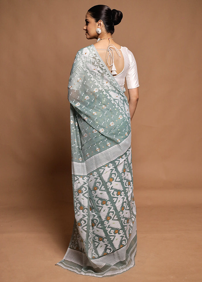 Green Tant Jamdani Saree Without Blouse Piece