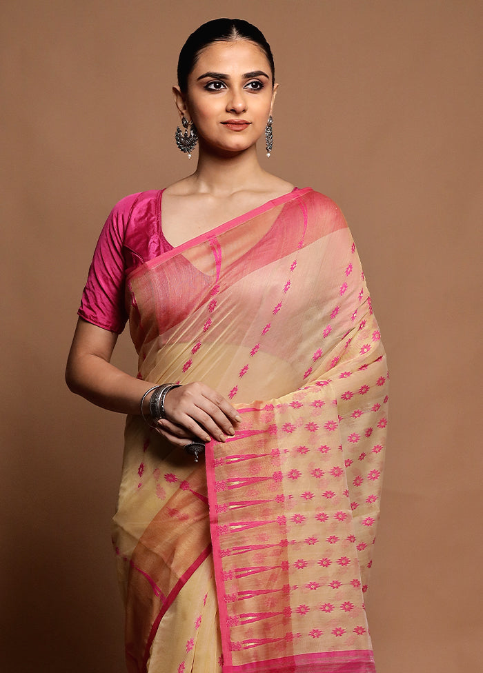 Pink Tant Jamdani Saree Without Blouse Piece