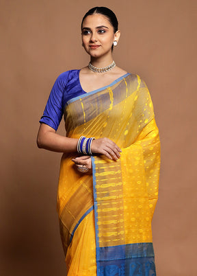 Cream Tant Jamdani Saree Without Blouse Piece