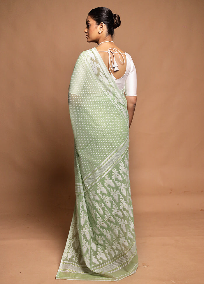 Green Tant Jamdani Saree Without Blouse Piece